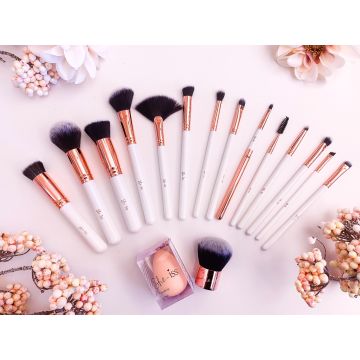 Brush set - SHE-ISS